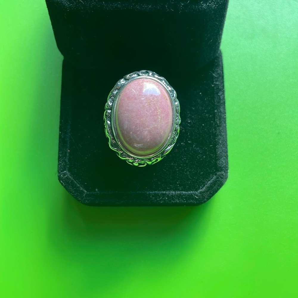 [Jean Lin] Sterling Silver and Pink Rhodonite Scroll-work Ring
